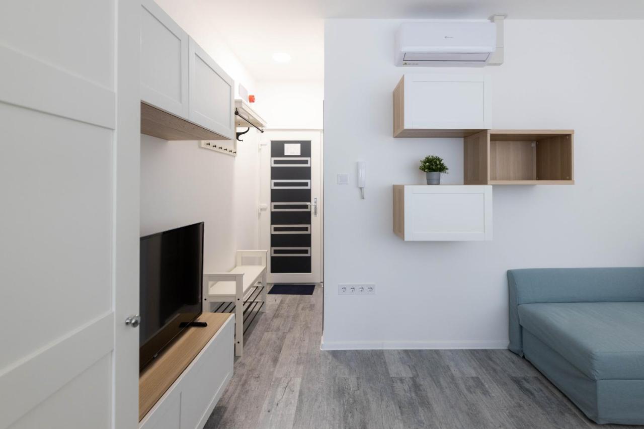 إغير Roomstore Studio Apartments المظهر الخارجي الصورة